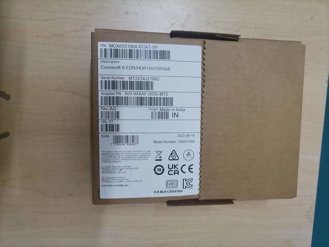 MCX653105A-ECAT ConnectX-6 VPI Adaptador Card 100Gb/S HDR100 EDR IB 100GbE Portão único QSFP56
